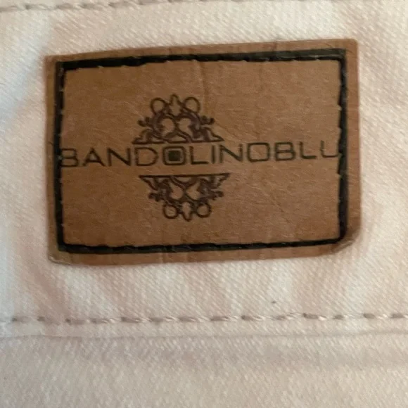 Bandolino “Natalia” woman’s white jeans,‎ size 12 - Picture 8 of 13